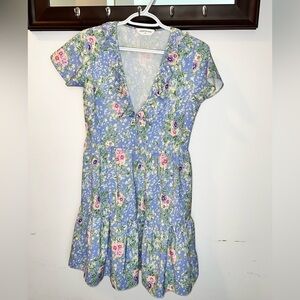 Goodnight Macaroon Ladies V neck Mid Length Dress Size Medium